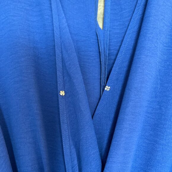 V-Neck Jumpsuit - Picture 4 of 8